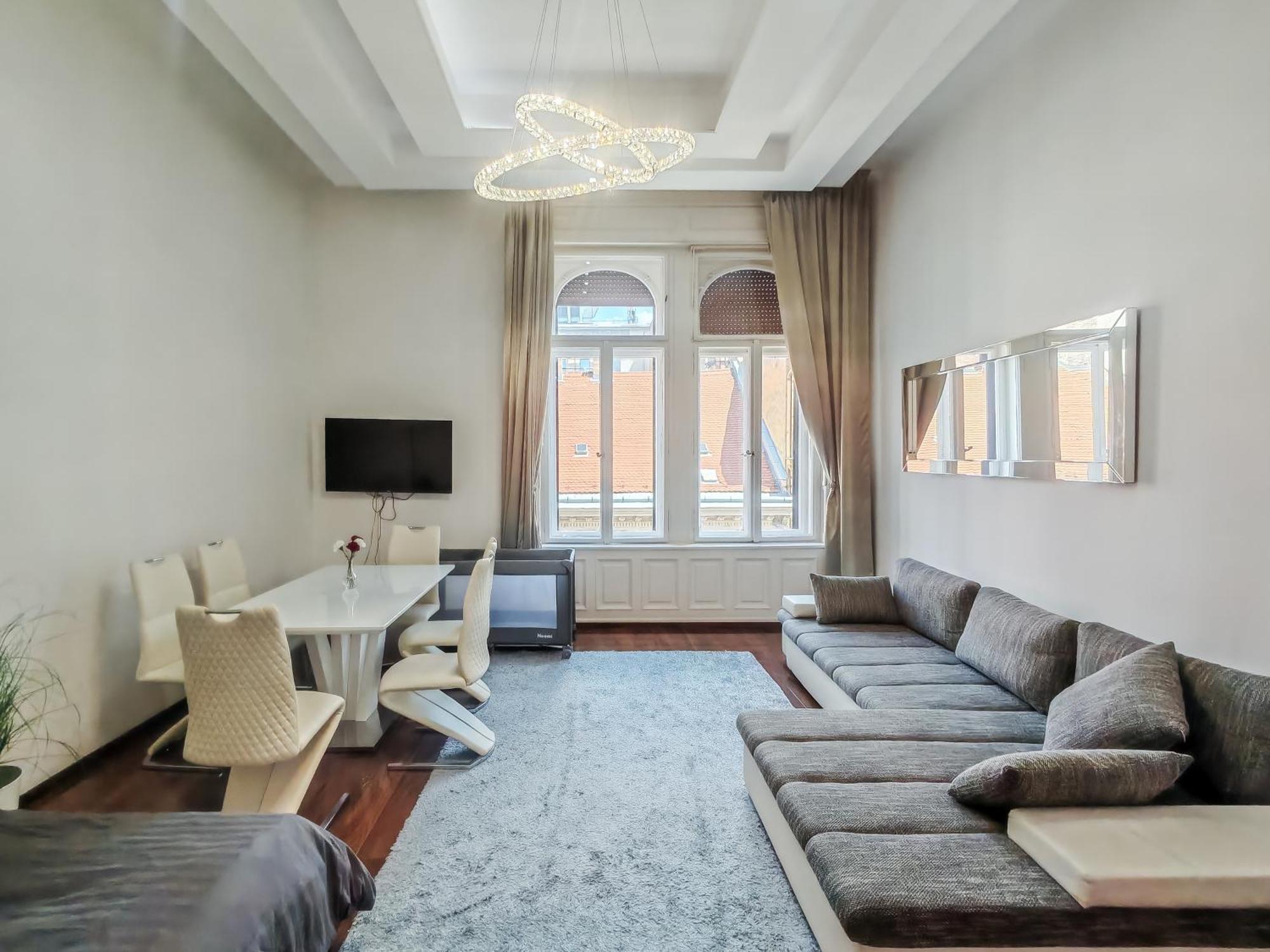 Basilika View Imperial Suite -Sas Street -Need Reservation For Free Parking Budapešť Exteriér fotografie